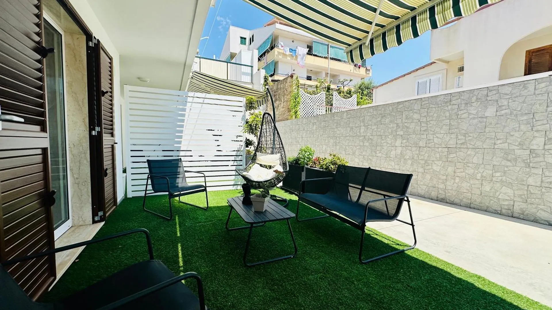 Апартаменты Orange Marina - Paradise Apartaments Марина-ди-Рагуза